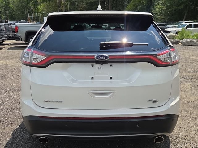 Used 2015 White Platinum Clearcoat Metallic Ford SEL image 31