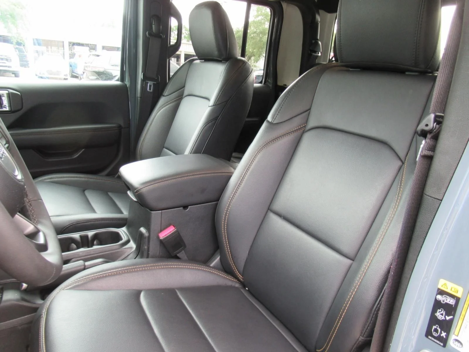 Used 2025 Gray Jeep High Tide image 21
