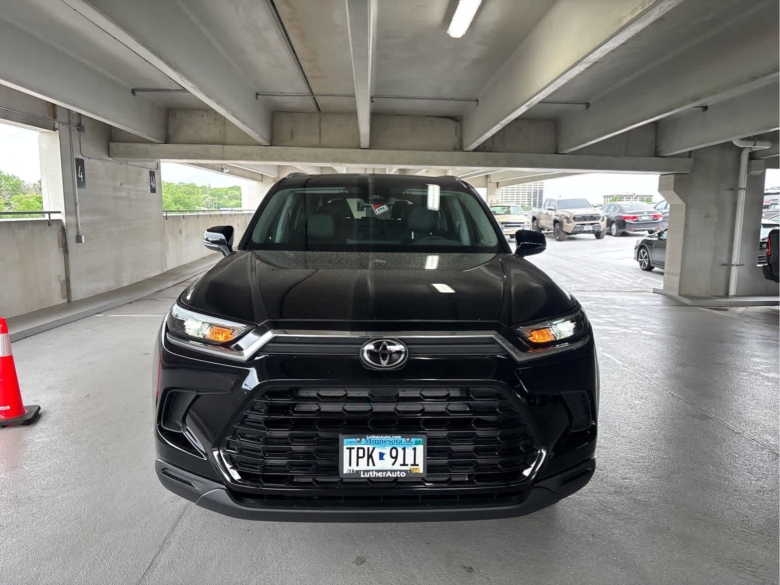 Used 2026 Toyota Grand Highlander XLE with VIN 5TDAAAB51TS120083 for sale in Golden Valley, Minnesota