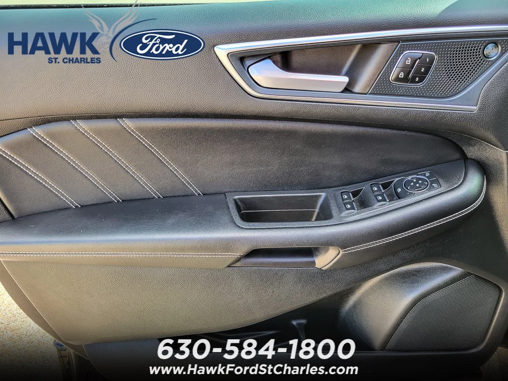 Used 2023 Black Metallic Ford ST image 17