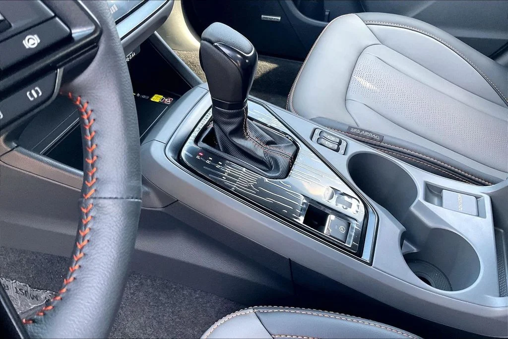 New 2026 MAGNETITE GRAY PEARL Subaru Limited image 7