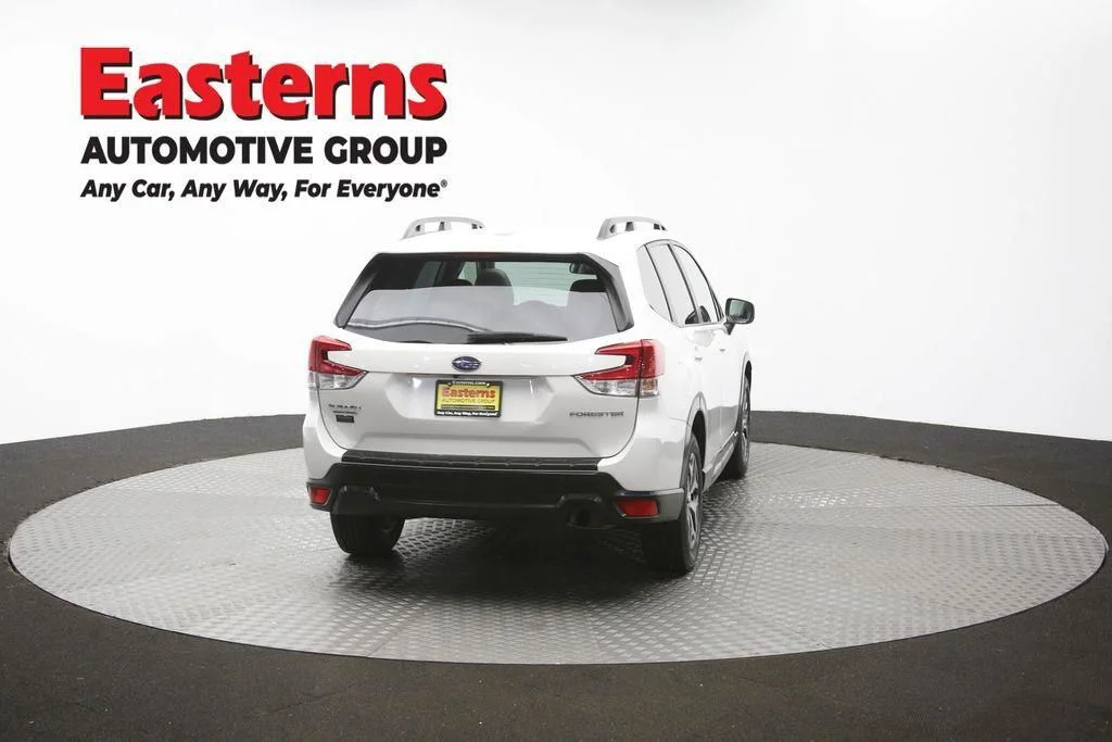 Used 2022 White Subaru Premium image 44