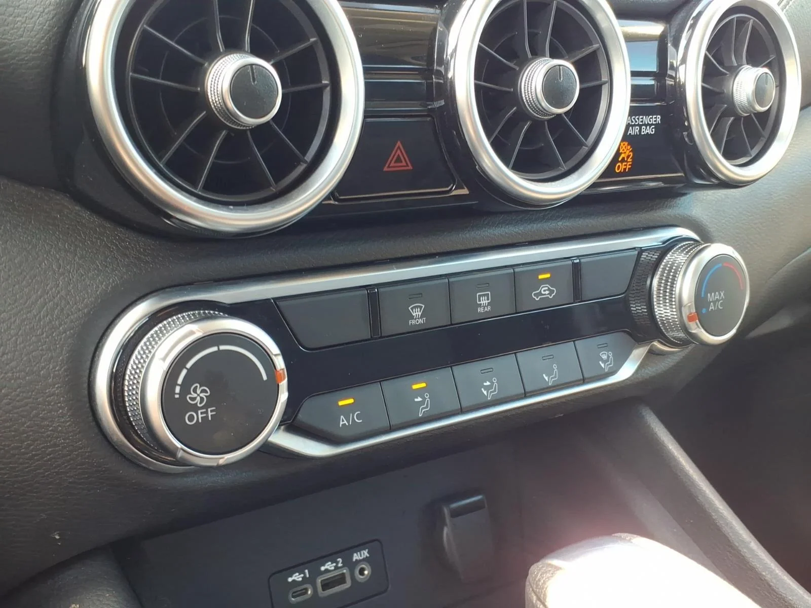 Used 2022 Electric Blue Metallic Nissan SV image 25