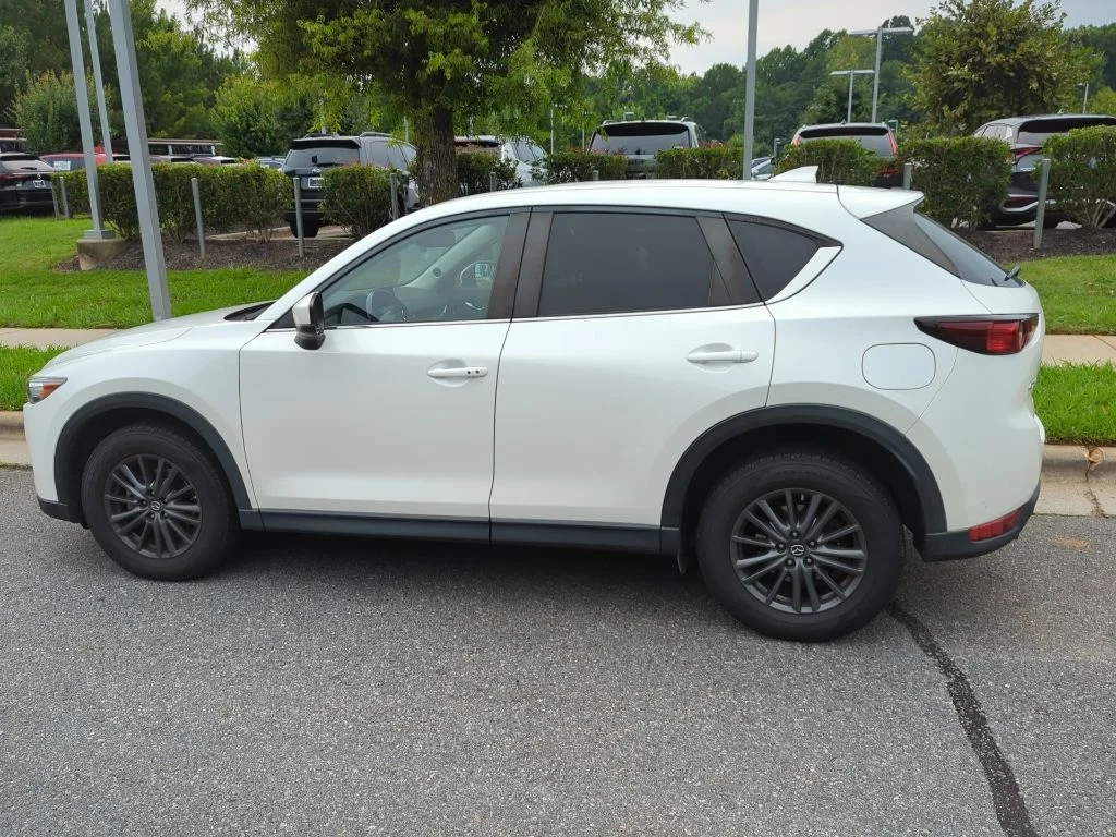 Used 2019 White Mazda Touring image 8