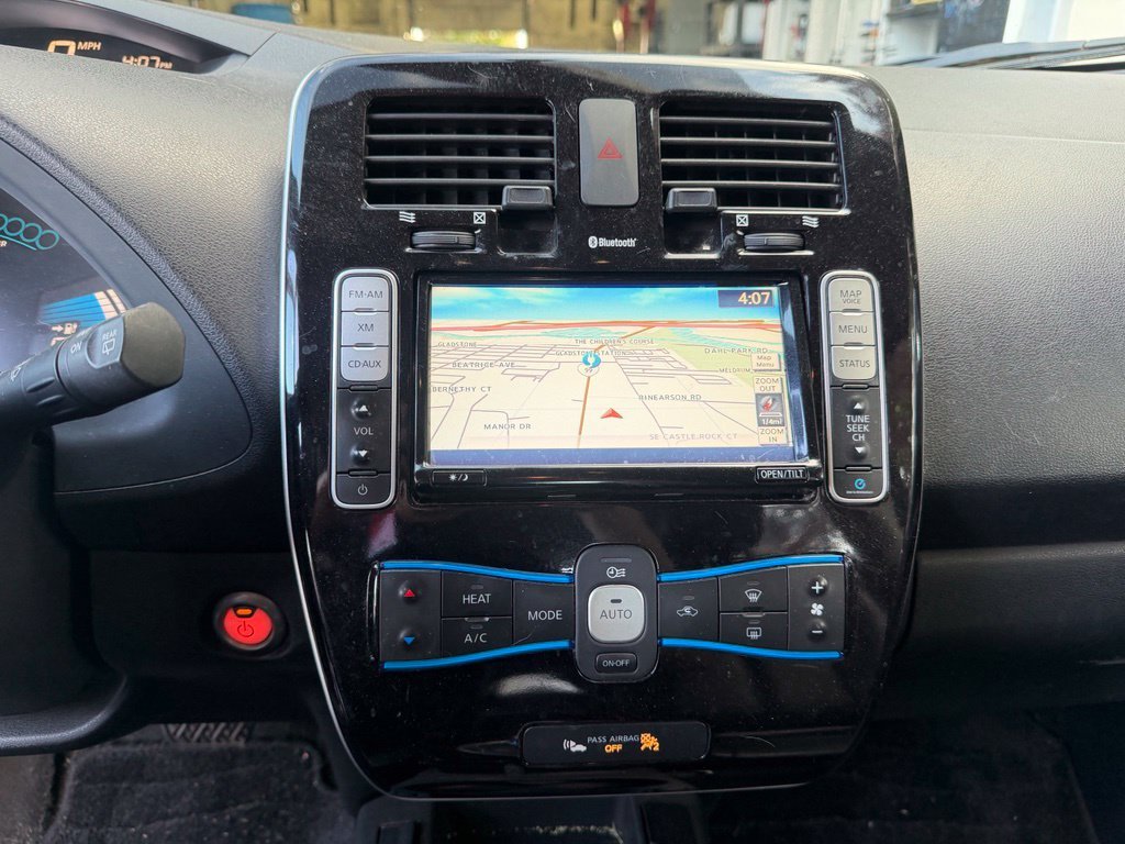 Used 2013 Blue Ocean Nissan SL image 17
