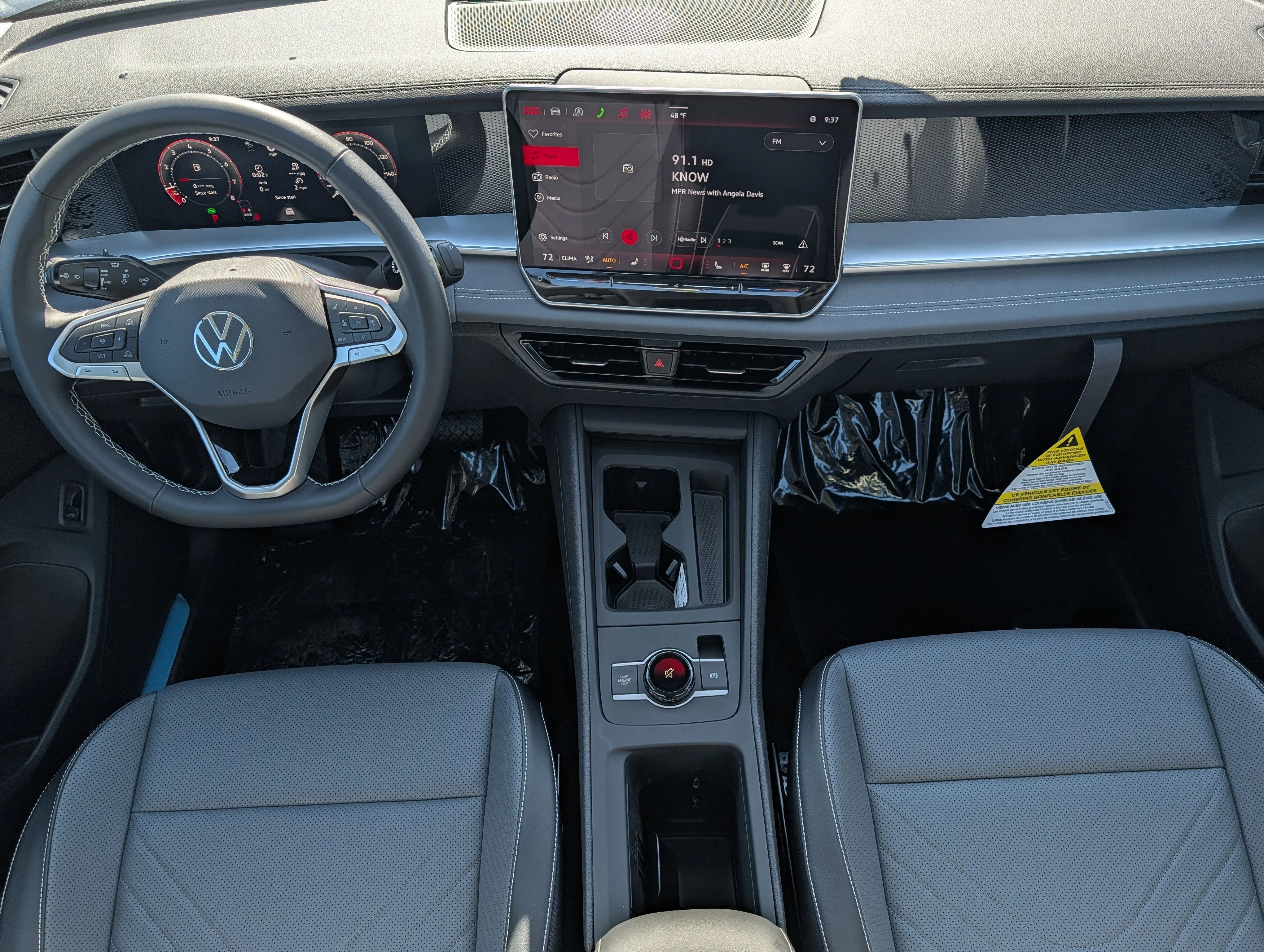 New 2026 Platinum Gray Metallic Volkswagen SE image 4