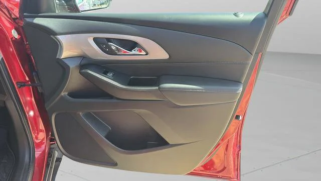 2023 Chevrolet Traverse 1LT - Photo 30