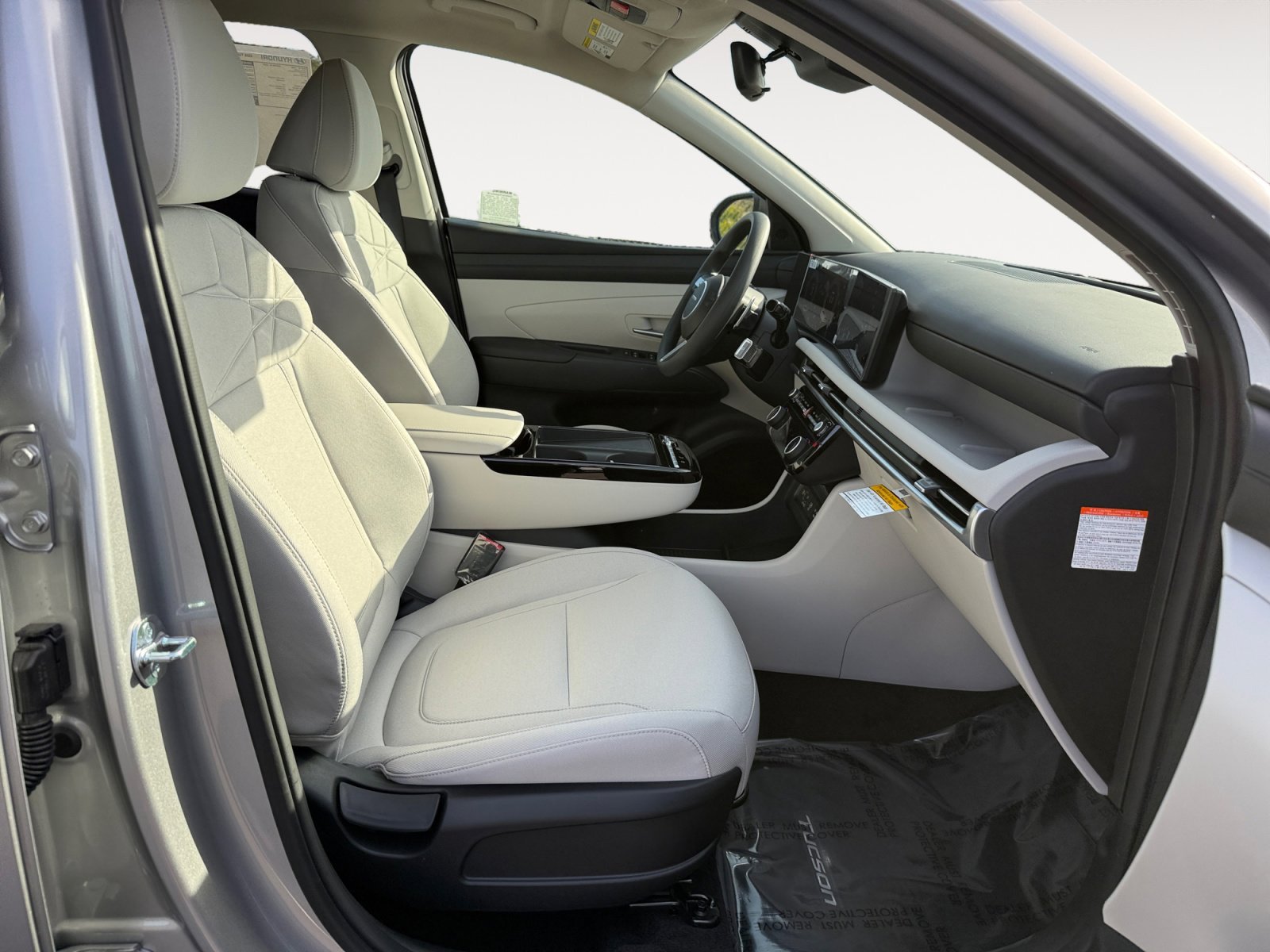 New 2026 Shimmering Silver Hyundai SEL AWD image 19