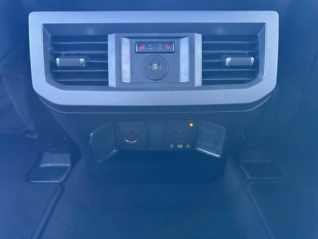 Used 2024 White Ford XL image 32