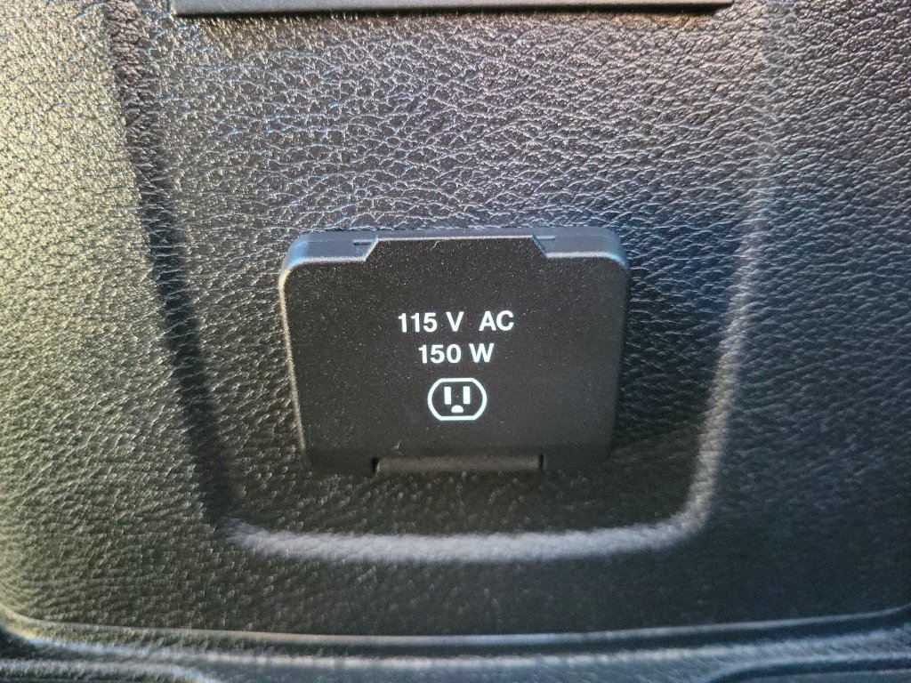 Used 2020 Gray Jeep North Edition 4x4 image 13