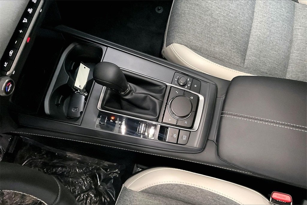 2026 MAZDA CX-30 - Image 6