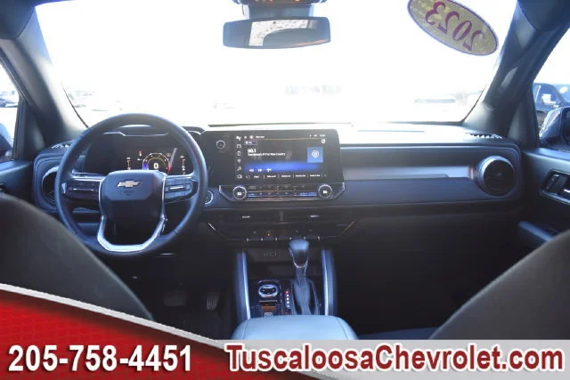 Used 2023 SUMMIT WHITE Chevrolet 4WD LT image 3