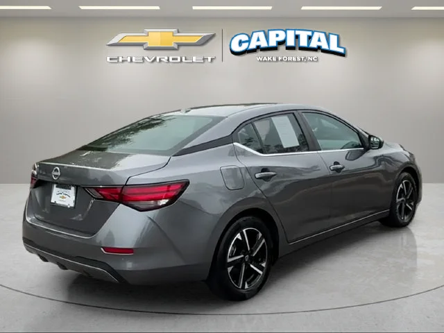 Used 2025 Gray Nissan SV image 5