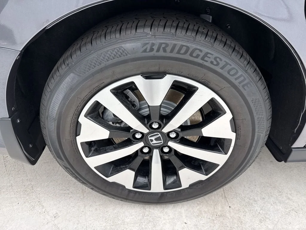 2026 Honda Odyssey EX-L - Photo 12