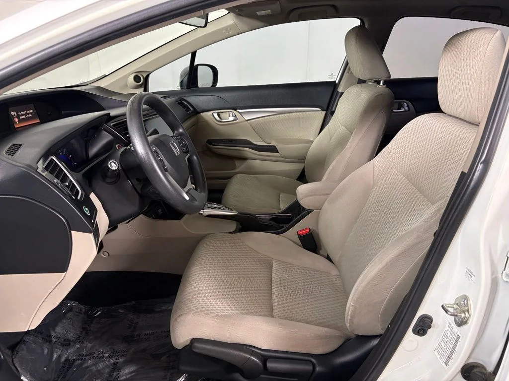 Used 2015  Honda EX image 16