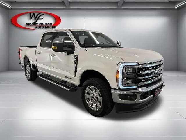 New 2026 Star White Metallic Tri-Coat Ford F-350® Lariat® image 18