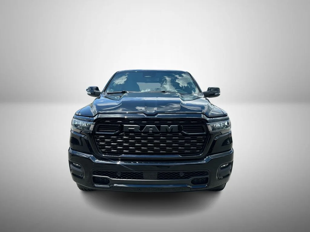 New 2026 Diamond Black Crystal Pearl-Coat Exterior Paint RAM Big Horn/Lone Star image 7