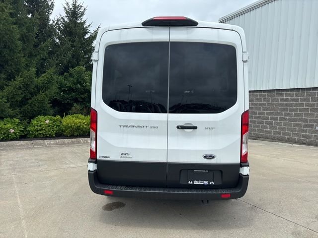 New 2024 White Ford Medium Roof Pass. XLT AWD image 6