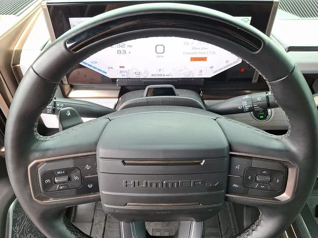 Used 2024 Gray GMC 2X image 19