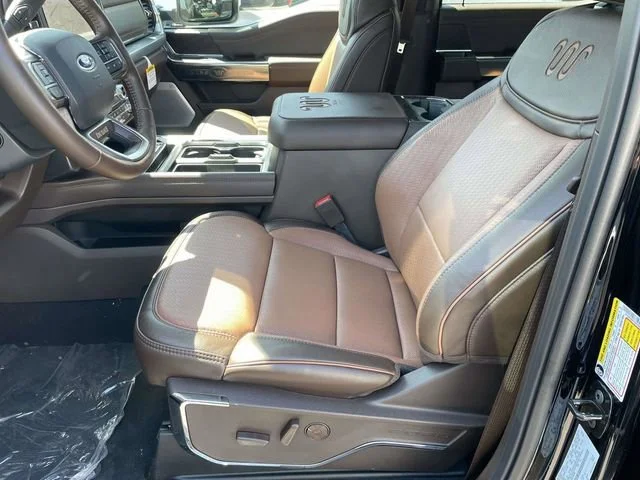 New 2026 Agate Black Metallic Ford King Ranch image 33