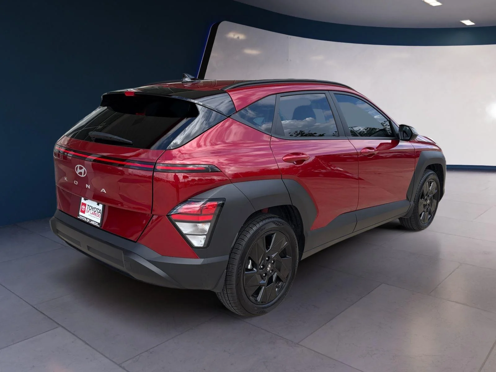 Used 2026 Ultimate Red Metallic Hyundai SEL Sport image 5