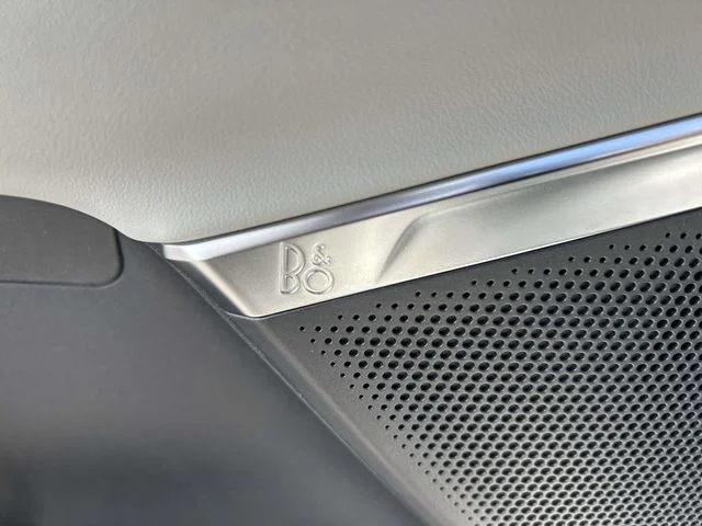 New 2026 White Ford Platinum image 12