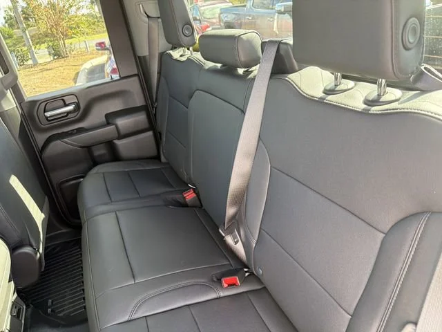 New 2026 Summit White GMC Pro image 18