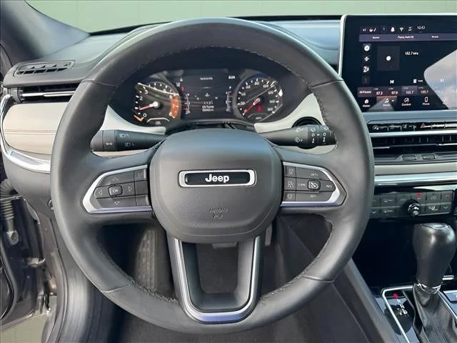 Used 2024 Gray Jeep Limited image 20