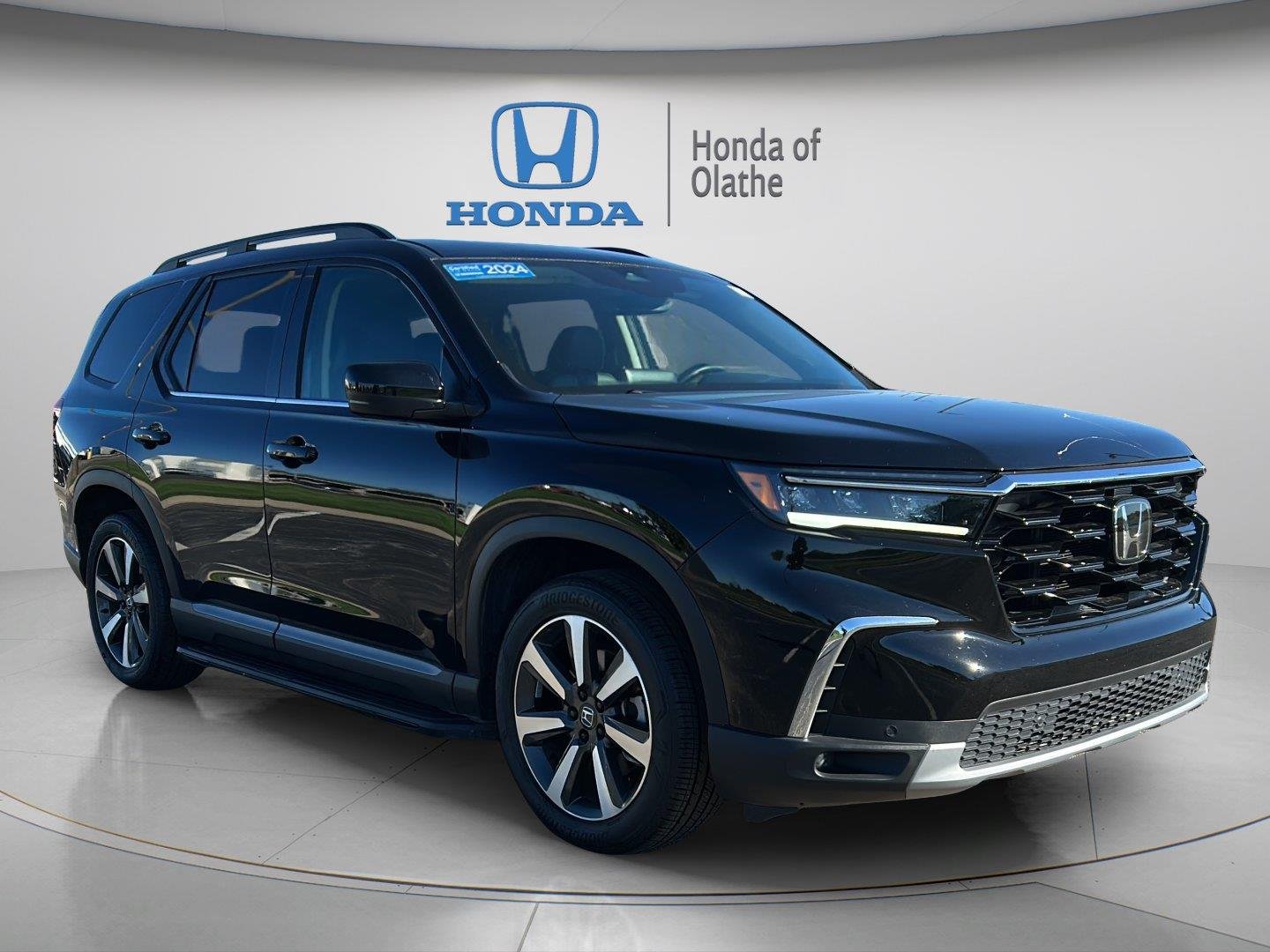 2024 Honda Pilot Touring