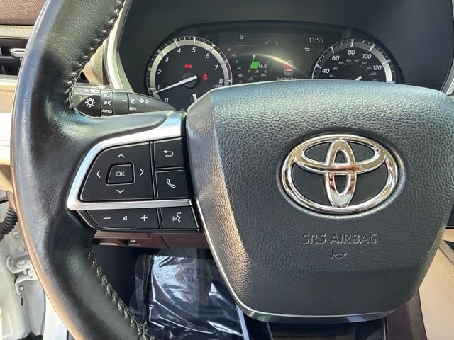 2021 Toyota Highlander XLE - Photo 27