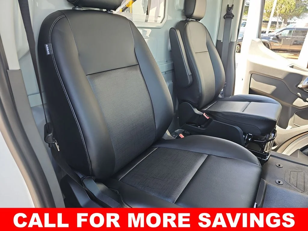 2025 Ford Transit Van Base - Photo 10