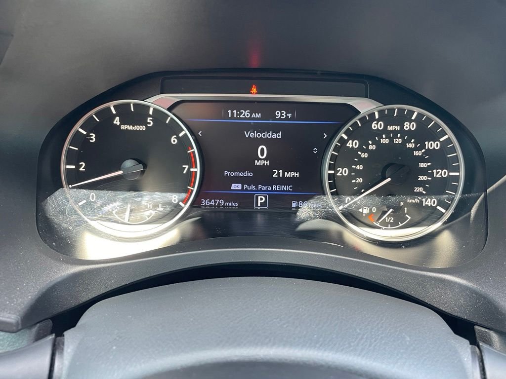 Used 2024 Red Nissan 2.5 SR image 7