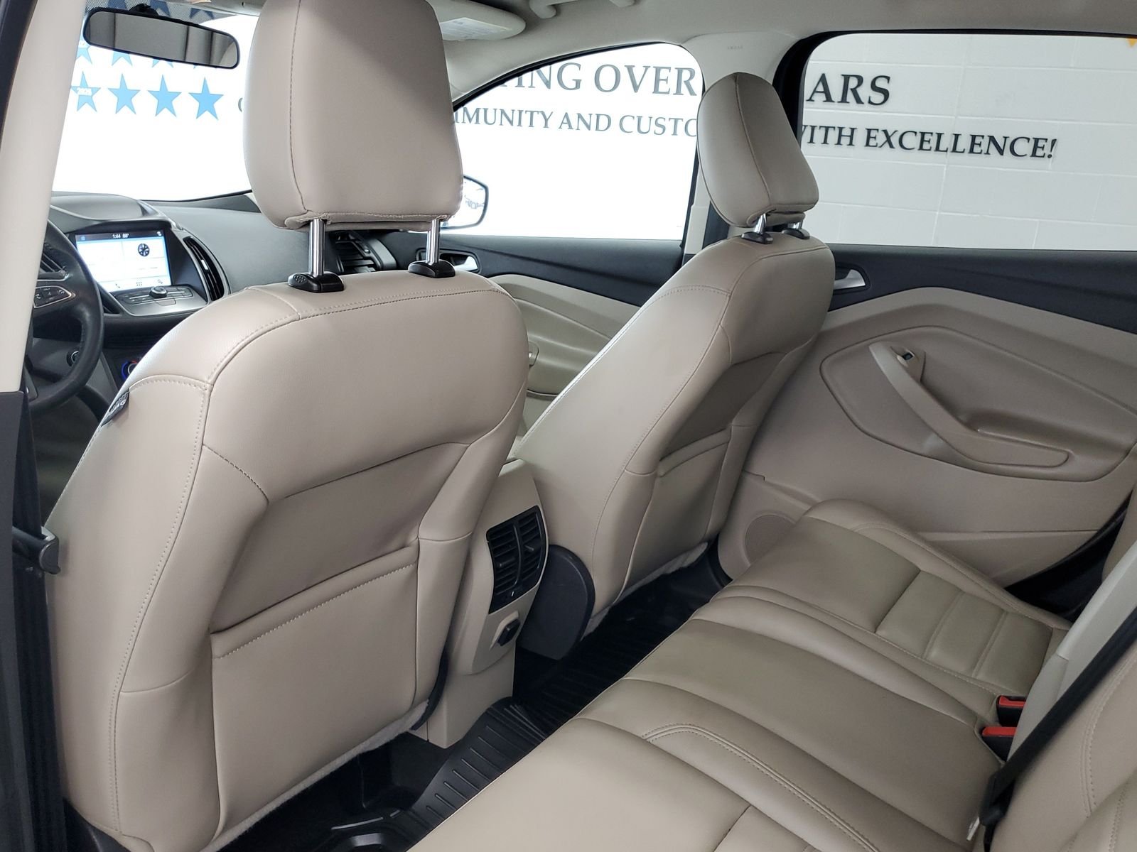 Used 2019 Gray Ford SEL image 26