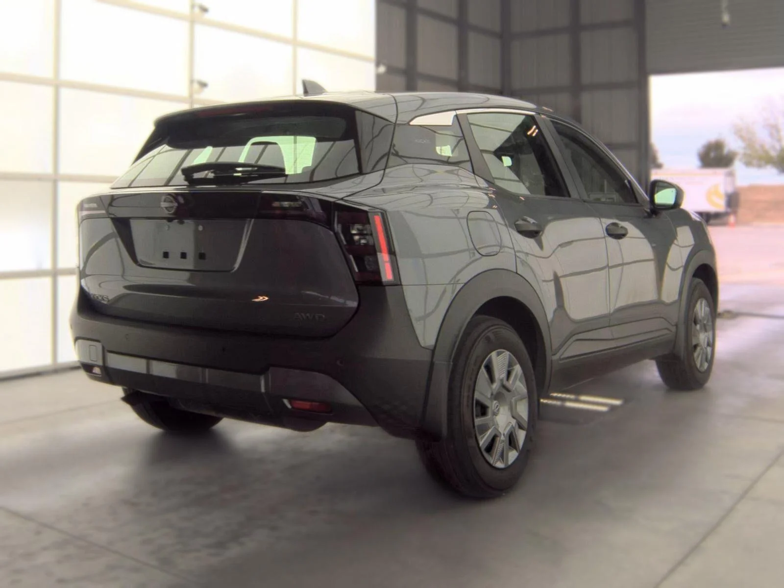 Certified Used 2025 Gun Metallic Nissan S image 4