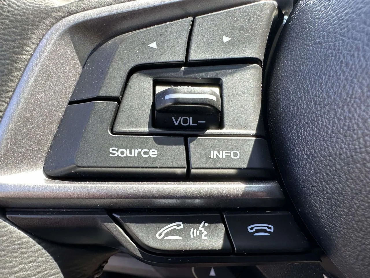Used 2023 Horizon Blue Pearl Subaru Premium image 31