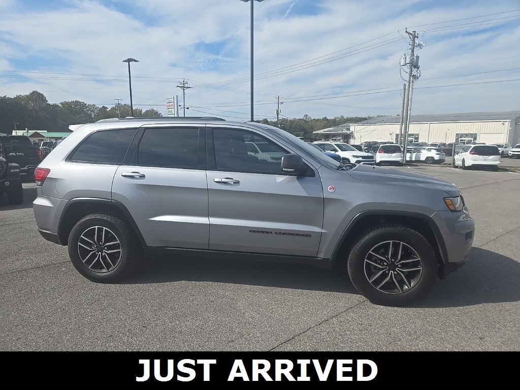 Used 2019 Jeep Grand Cherokee Trailhawk with VIN 1C4RJFLG2KC659943 for sale in Arab, AL