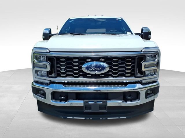 New 2026 Star White Metallic Tri-Coat Ford F-350® Lariat® image 17