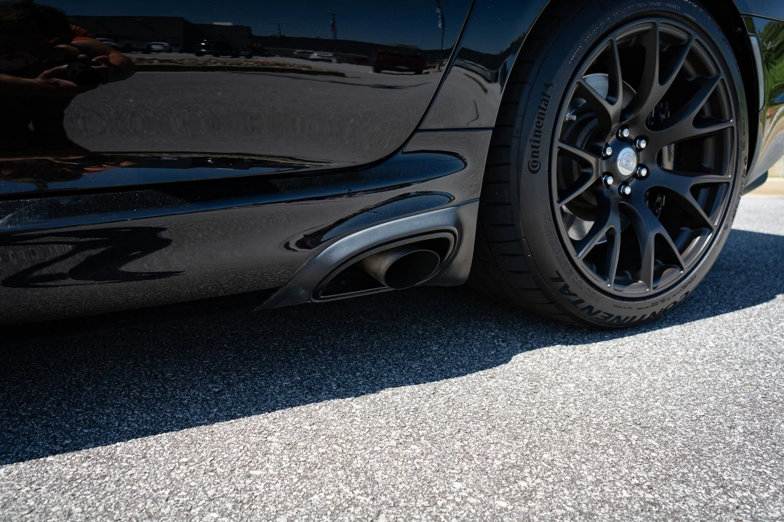 Used 2014 Black Dodge SRT image 19