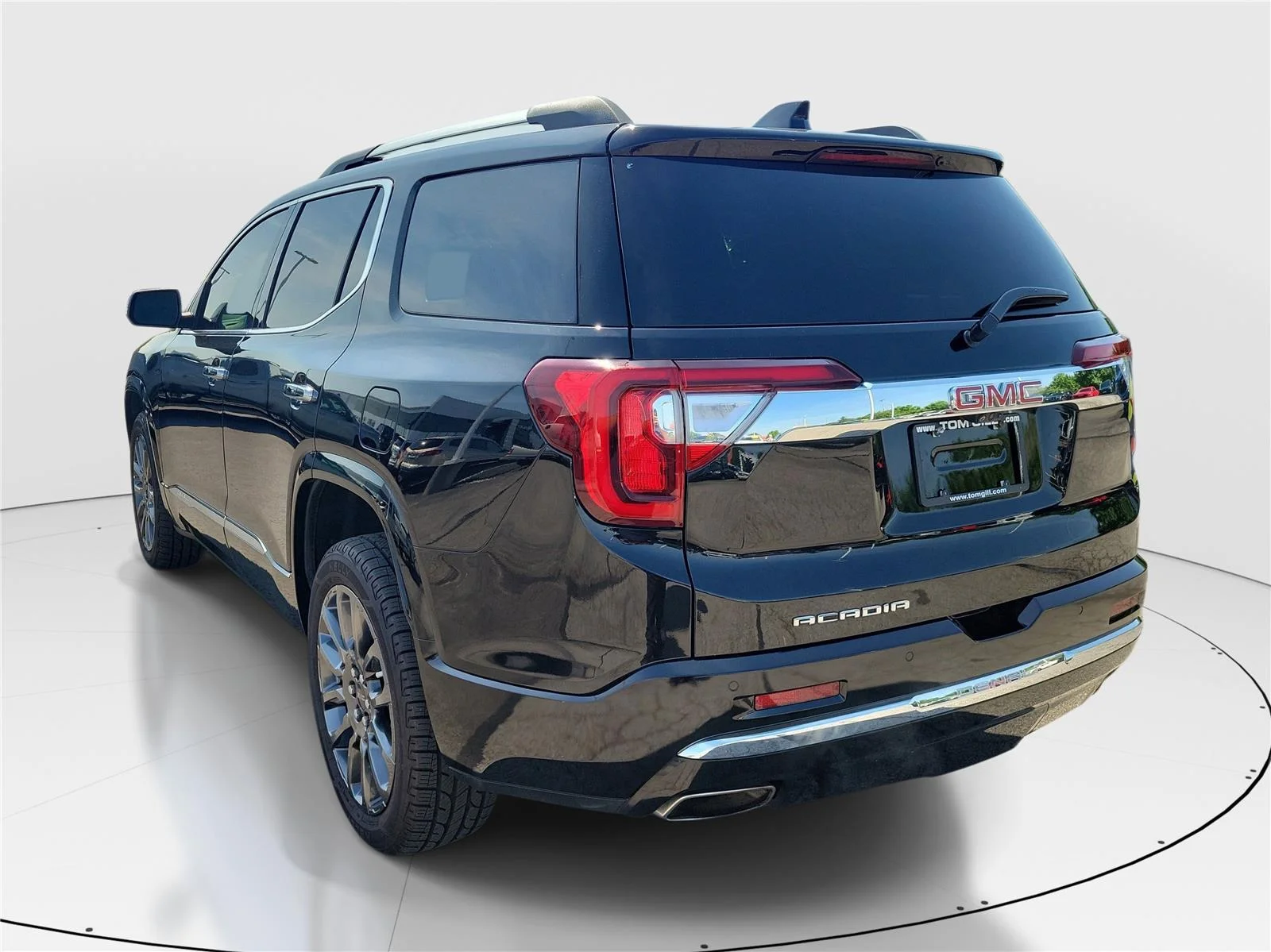 2023 GMC Acadia Denali - Photo 3