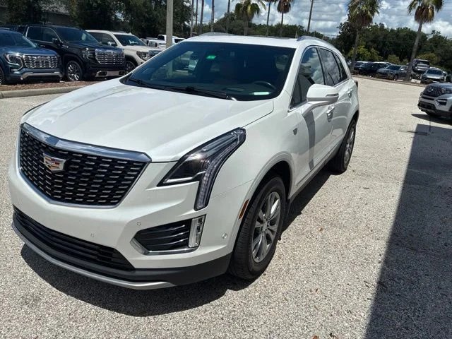 Used 2023 White Cadillac Premium Luxury image 3
