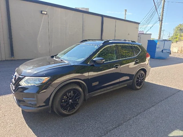 Used 2017 Black Nissan SV image 6