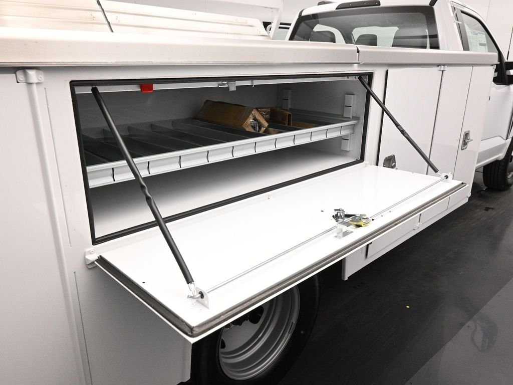 New 2026 Oxford White Ford XL image 22