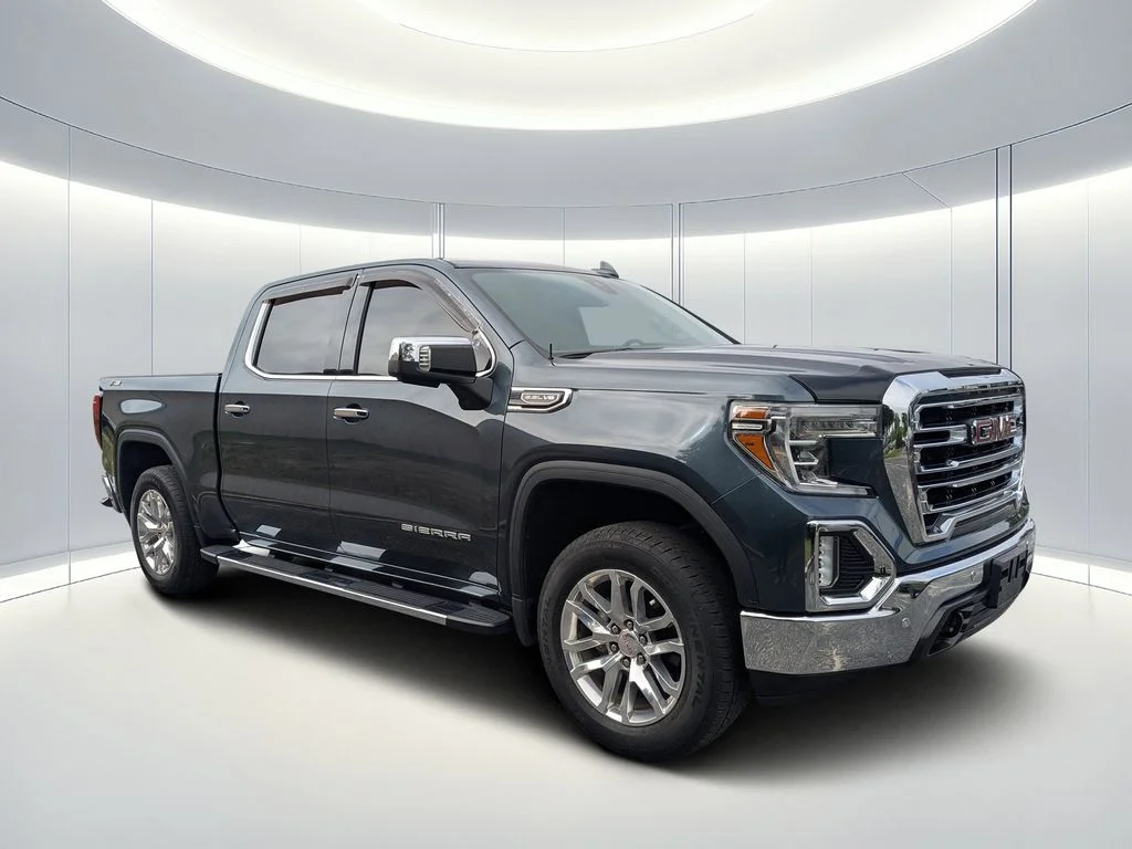 2019 GMC Sierra 4WD Crew Cab Short Box SLT's photo