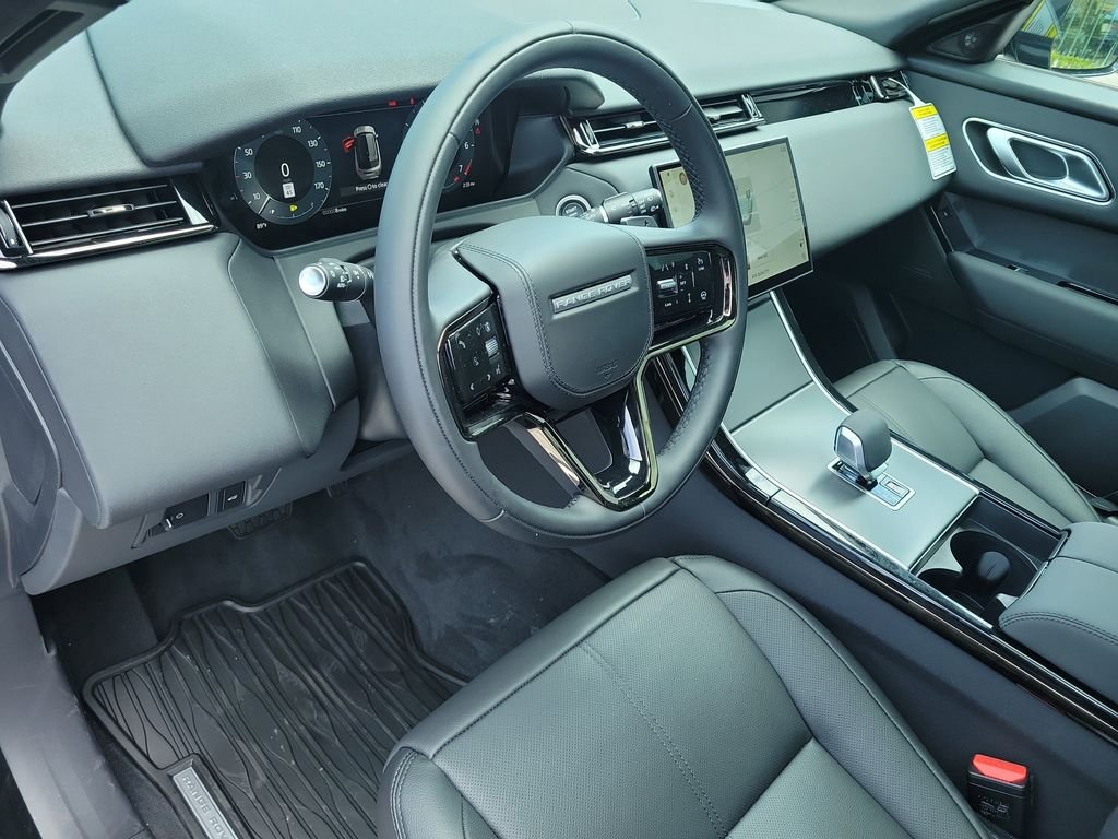 New 2026 Santorini Black Land Rover S image 25