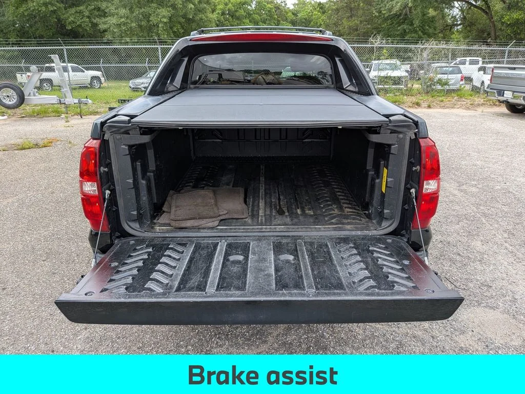 Used 2013 Black Chevrolet LTZ image 34