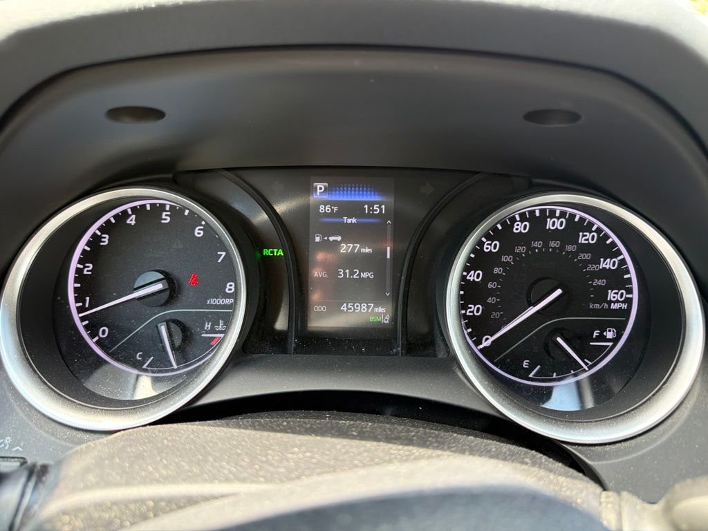 Used 2021 Midnight Black Metallic Toyota LE image 15