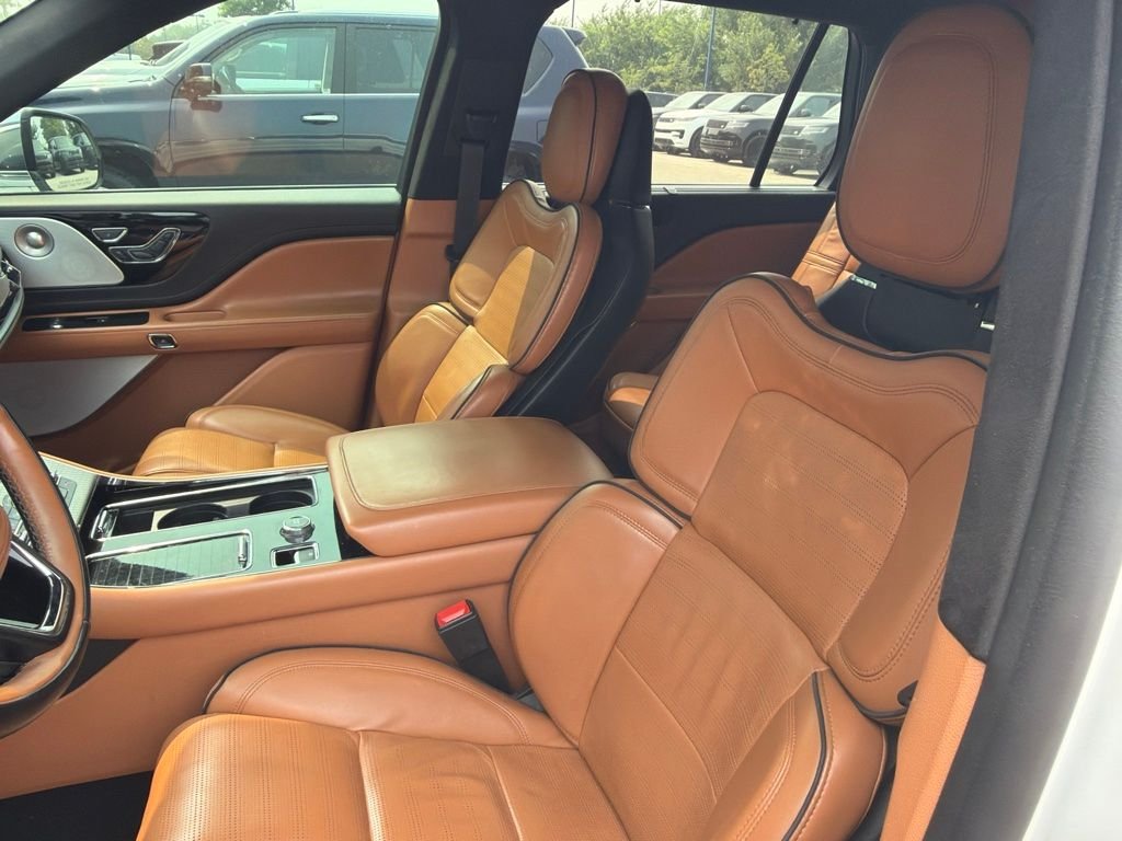 Used 2020 White Lincoln Black Label image 14