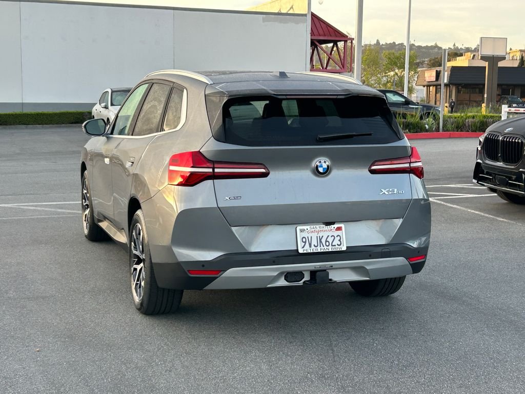 2025 BMW X3 30 xDrive photo 3