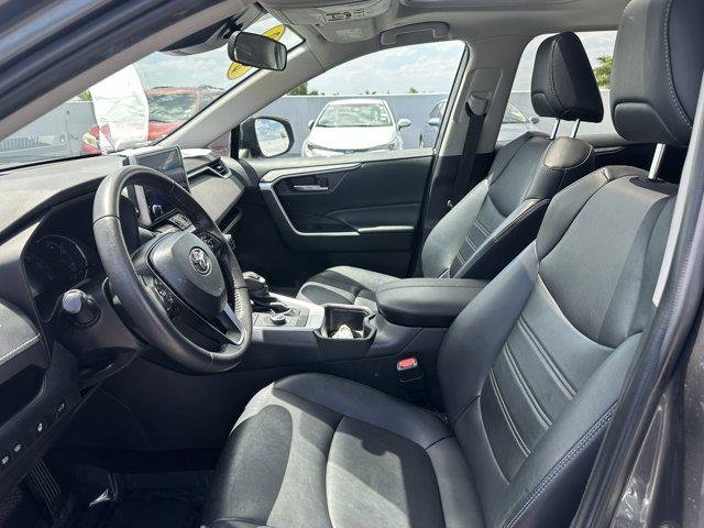 Certified Used 2023 MAGNETIC GRAY MET. Toyota  image 15
