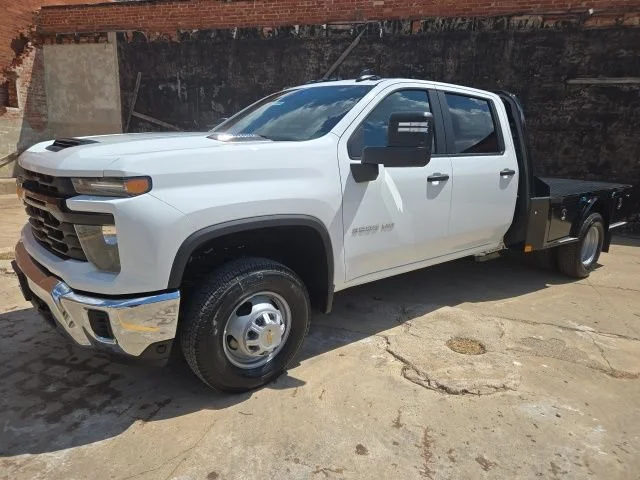 2025 Chevrolet Silverado 3500 Chassis Cab